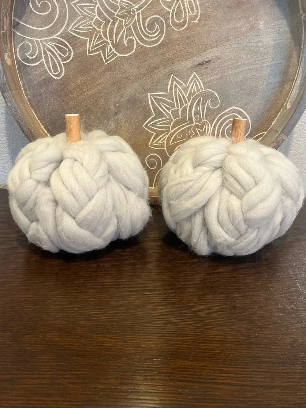 Set of 2 NWT 7” Light Grey/Gray Chunky Knit Yarn Harvest Pumpkins w/ Wood Stems